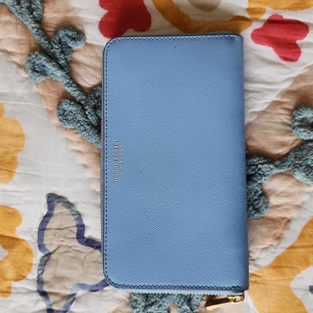 Henri Bendel Zip Wallet